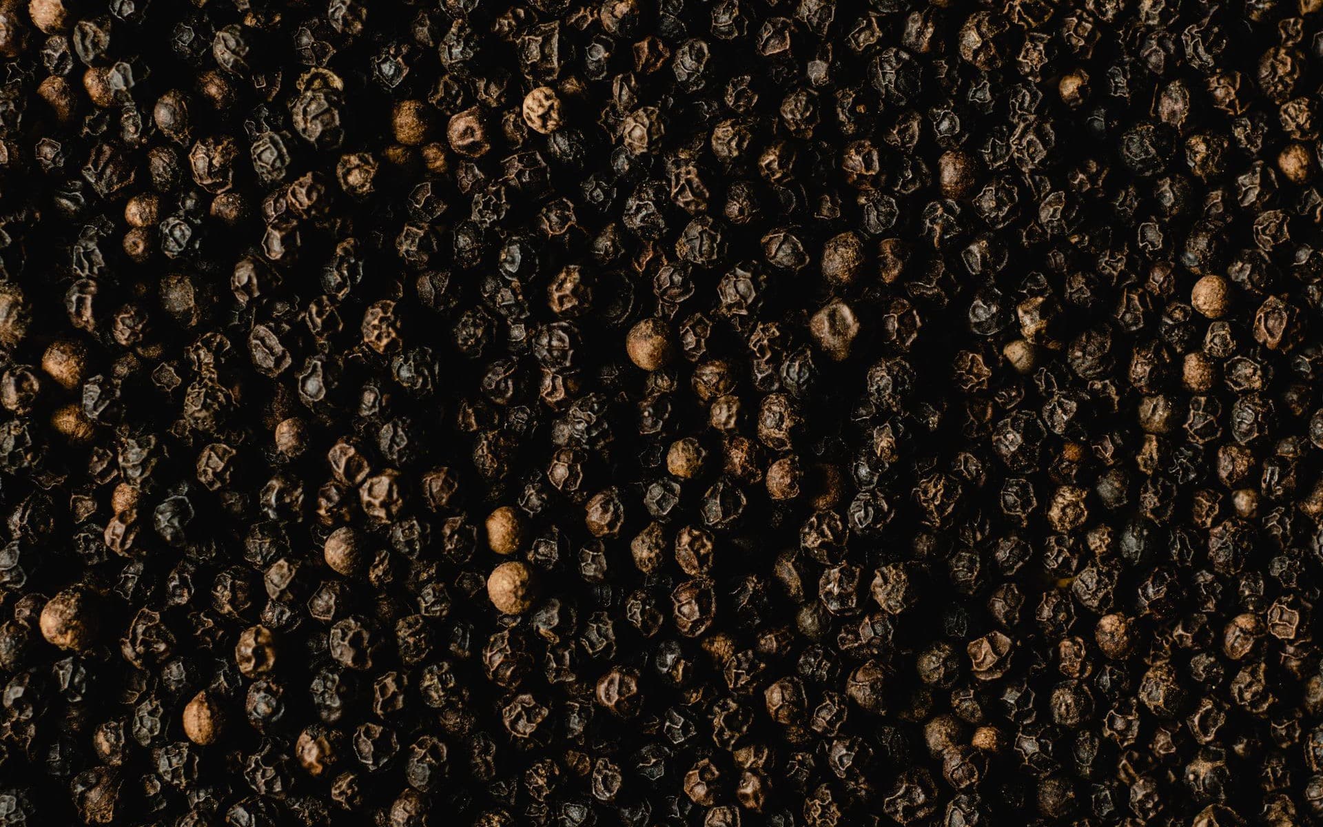 Black pepper 500, 550 and 570 g/l explained