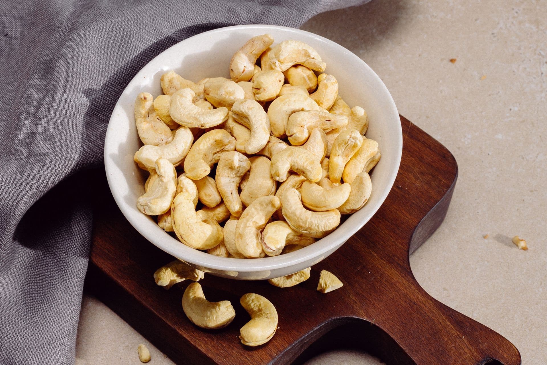 How to evaluate a cashew sample before you order
