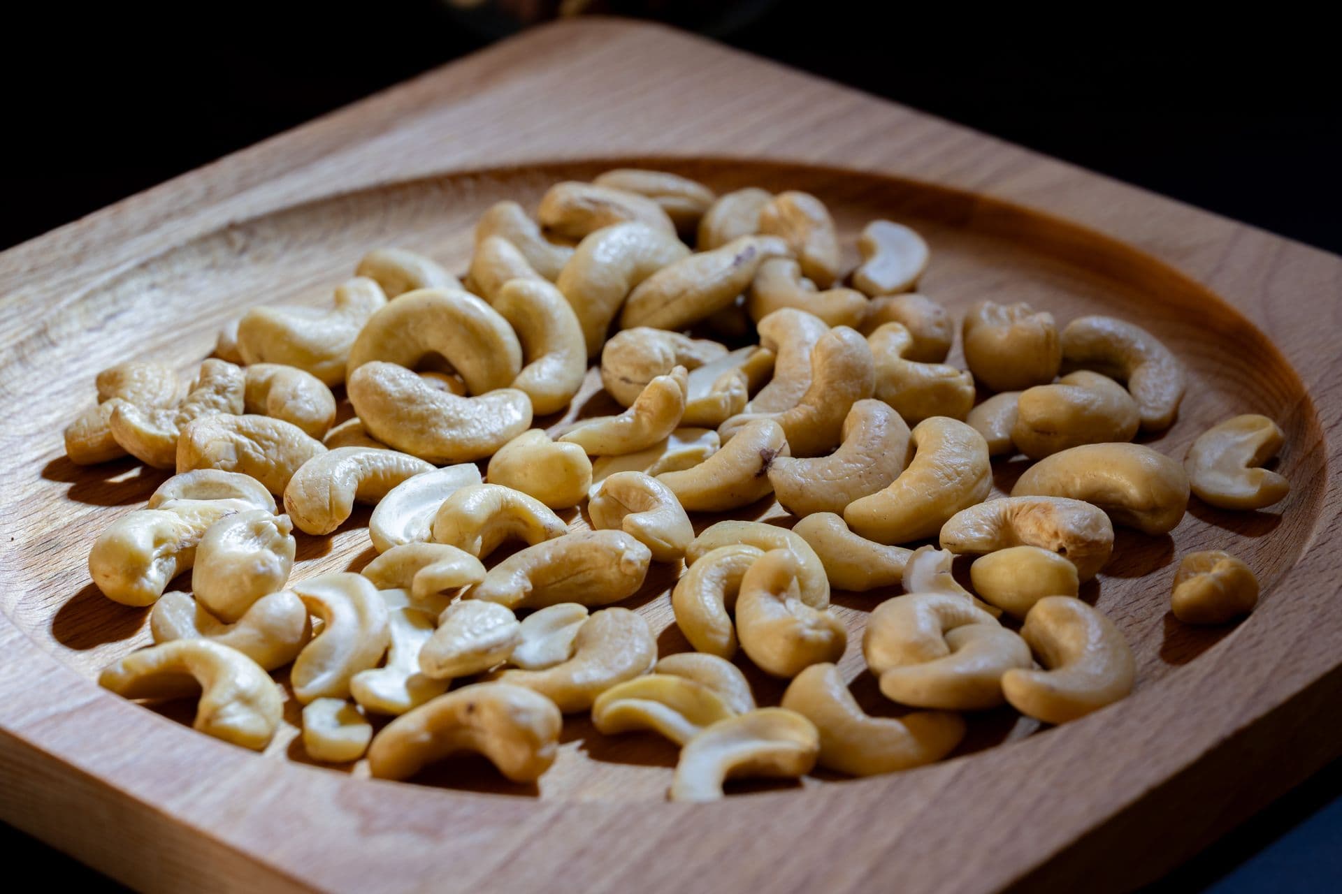 Cashew grades explained: W180, W210, W240, W320, W450